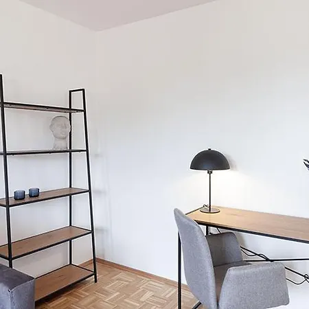 Zentrale By Zachastay